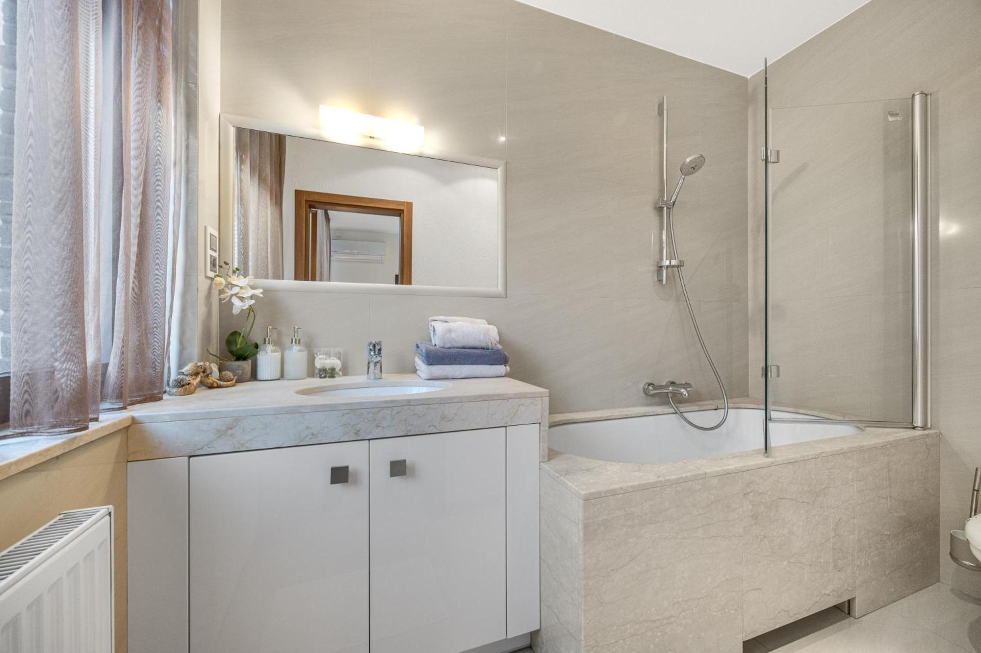 Revon Business Apartment 48 Dunajska Bratislava Extérieur photo