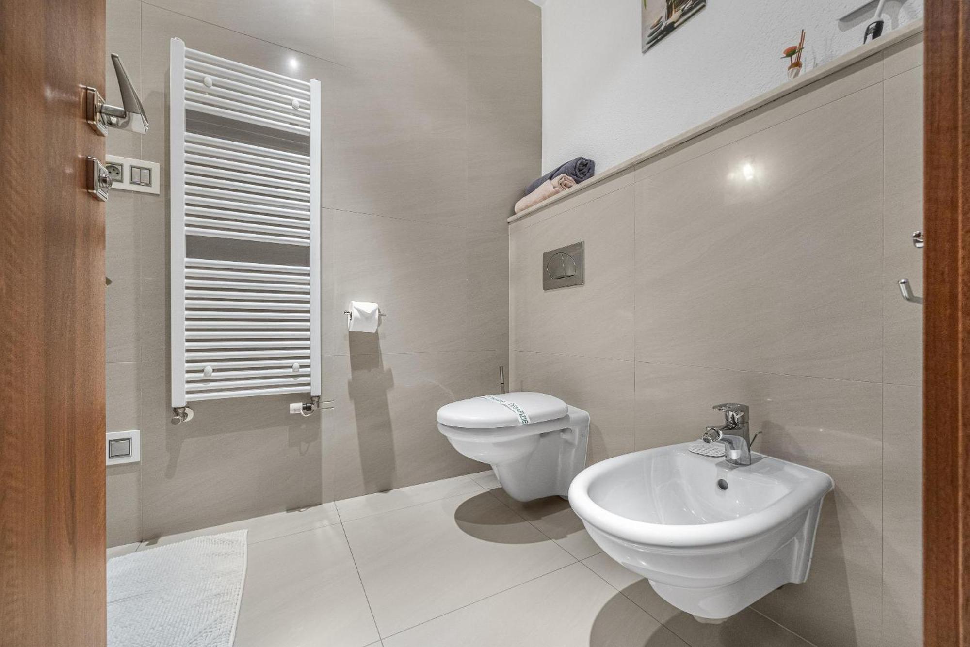 Revon Business Apartment 48 Dunajska Bratislava Extérieur photo